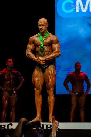 СLASSIC PHYSIQUE +178